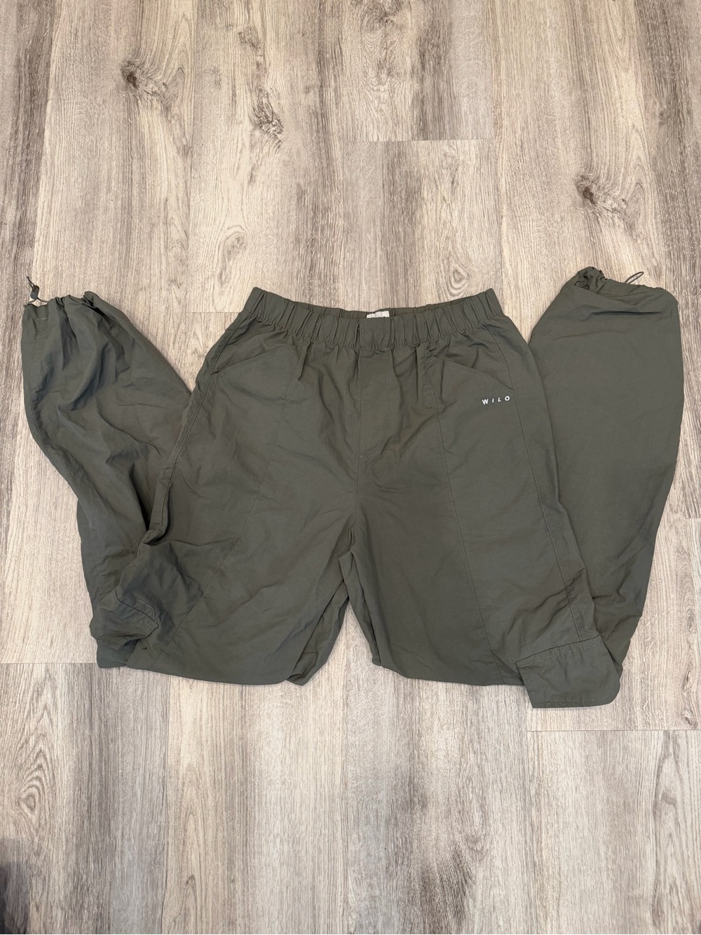 WILO The Label Small Olive Green Parachute Cargo Pants Gorpcore